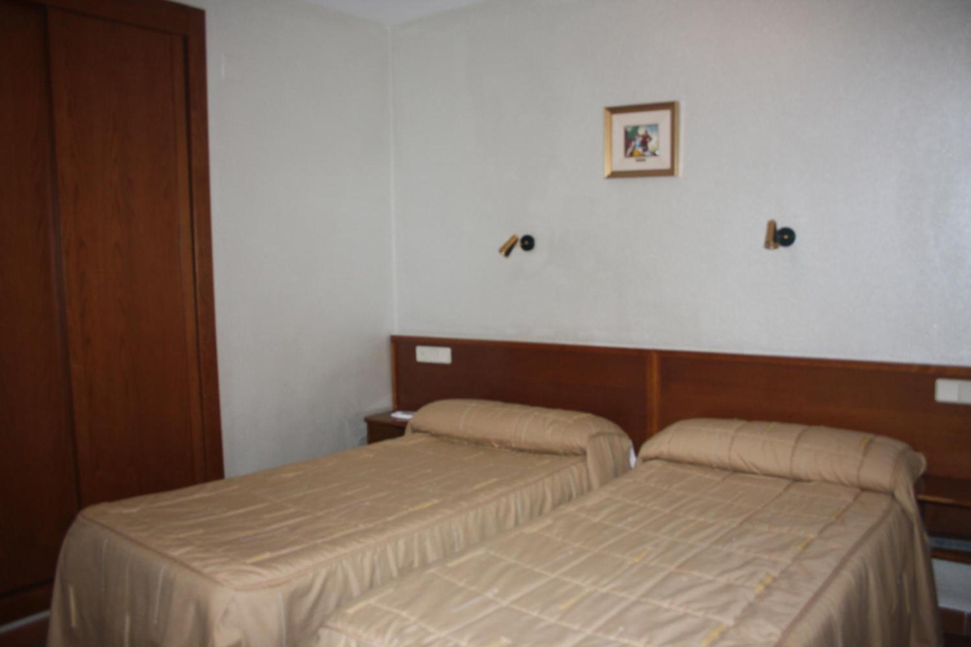 Apart-Hotel Selva Nevada La Virgen de la Vega Habitación foto