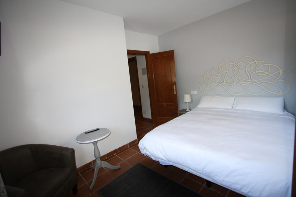 Apart-Hotel Selva Nevada La Virgen de la Vega Habitación foto