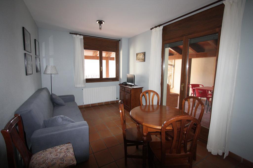 Apart-Hotel Selva Nevada La Virgen de la Vega Habitación foto