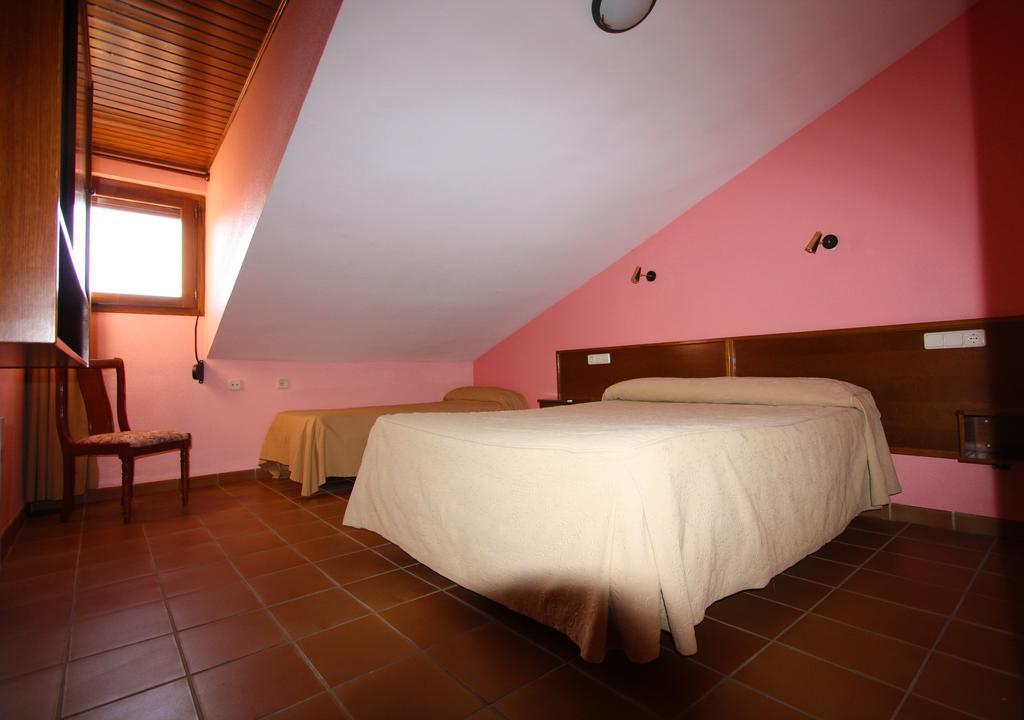 Apart-Hotel Selva Nevada La Virgen de la Vega Habitación foto
