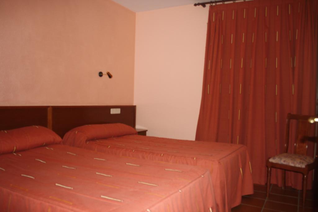 Apart-Hotel Selva Nevada La Virgen de la Vega Habitación foto
